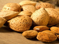 Raw Unshelled Almonds